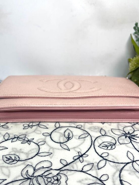 Chanel Chain Wallet Jumbo CC Logo - Picture 8 of 15